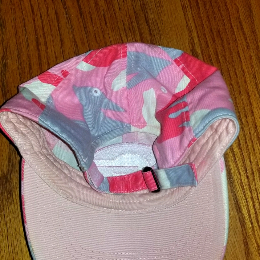 Georgia Bulldogs Pink Camo Hat - Picture 3 of 4